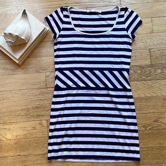 Susana Monaco Dresses & Skirts - Susana Monaco dress navy white stripes size small